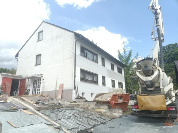 Top-Bauunternehmen in Köln/Bonn: Meisterbetrieb für Hochbau, Tiefbau & Sanierungen ✦ Nachhaltige Bauprojekte ✦ Garantierte Termintreue – Kostenlose Beratung sichern! http://a-zbauunternehmung.de